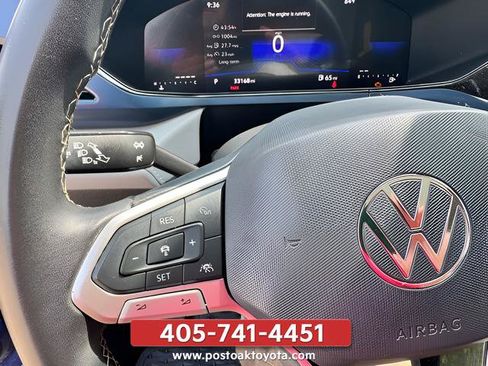 Used 2024 Volkswagen Taos SE FWD image 18