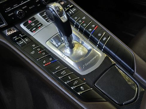 Used 2016 Porsche Panamera GTS w/ Premium Package Plus image 44