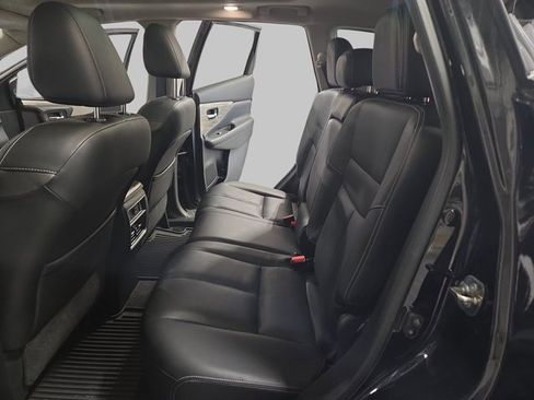 Used 2016 Nissan Murano Platinum image 16