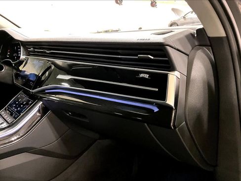 Used 2023 Audi Q7 2.0T Premium w/ Convenience Package image 19