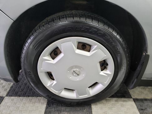 Used 2009 Nissan Versa 1.8 S w/ PWR Pkg image 18