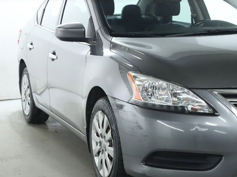 Used 2015 Nissan Sentra SV w/ Navigation Package image 9