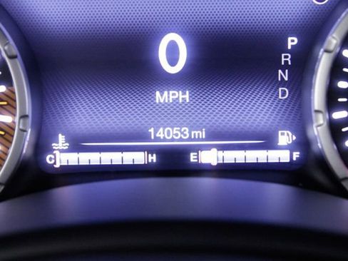 Used 2022 Jeep Renegade Latitude w/ Sun/Sound Group image 24