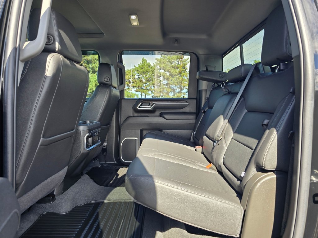 Used 2025 Chevrolet Silverado 3500 LTZ w/ Trail Boss Package AWD/4WD image 12