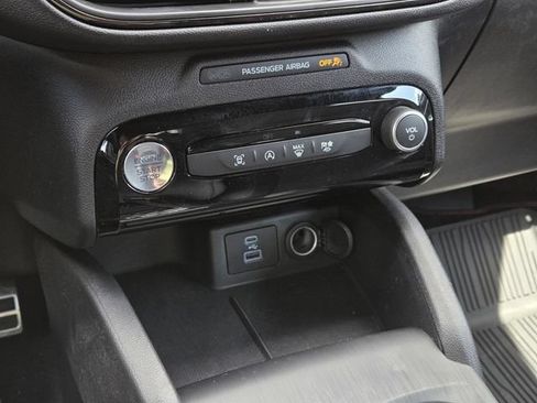 Used 2023 Ford Escape ST-Line w/ Tech Pack #1 FWD image 28