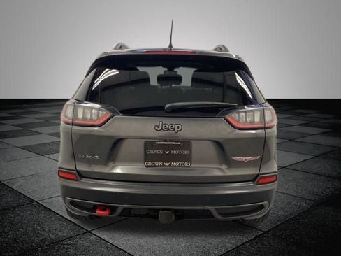 Used 2019 Jeep Cherokee Trailhawk AWD/4WD image 6