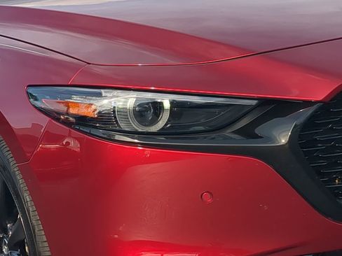 Used 2025 MAZDA MAZDA3 2.5 Turbo Sedan w/Premium Plus image 10