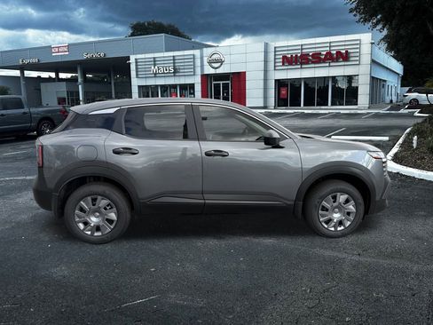 New 2026 Nissan Kicks S image 3