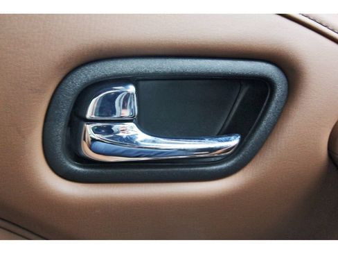 Used 2024 INFINITI QX80 Sensory AWD/4WD image 21