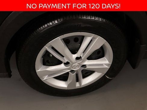 New 2025 Nissan Kicks Play S image 7