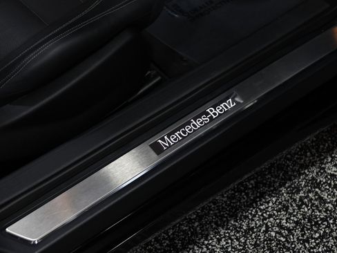 Used 2013 Mercedes-Benz E 550 Cabriolet image 41