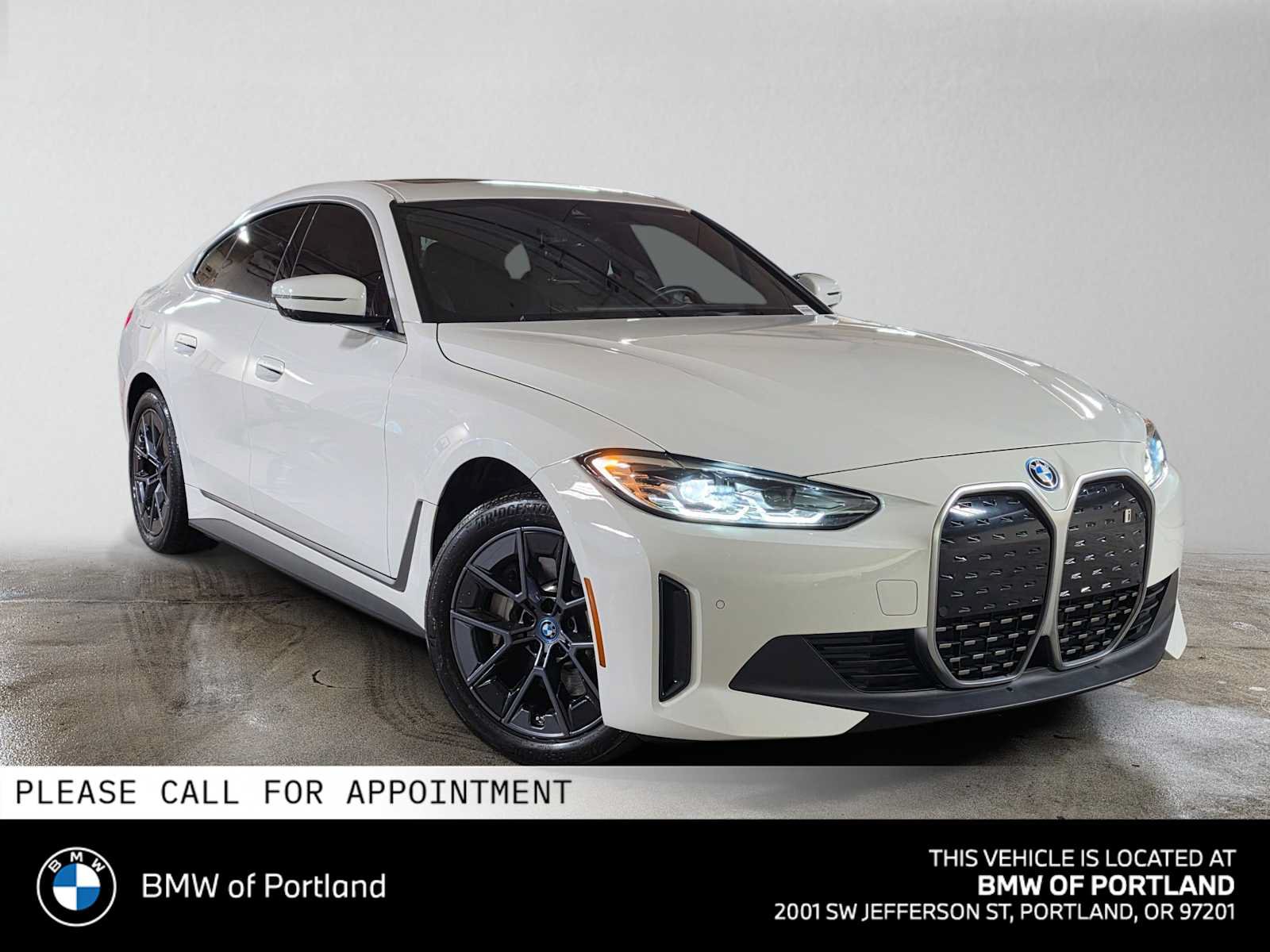 Used 2023 BMW i4 eDrive35 w/ Premium Package RWD image 1