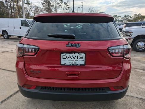 New 2026 Jeep Compass Latitude AWD/4WD image 5