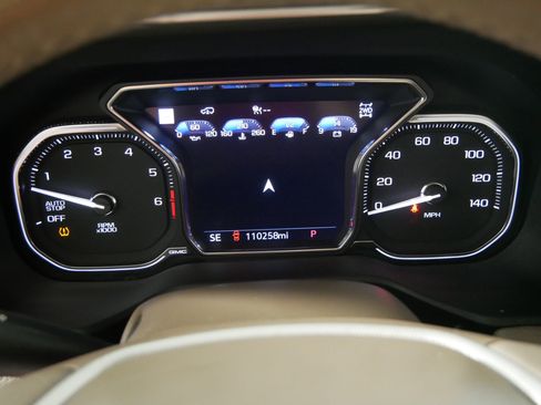 Used 2021 GMC Yukon XL Denali w/ Denali Ultimate Package AWD/4WD image 21