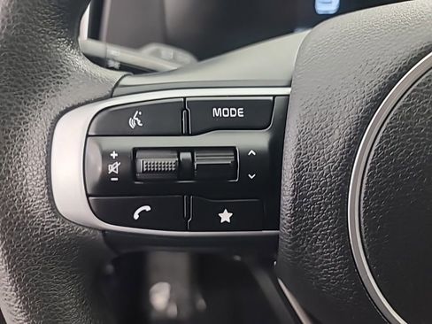 Used 2025 Kia Sportage LX AWD/4WD image 27