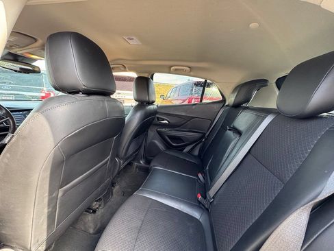 Used 2018 Buick Encore Preferred FWD image 2