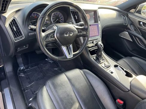 Used 2017 INFINITI Q60 3.0t image 8