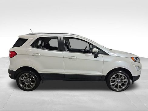 Used 2018 Ford EcoSport Titanium w/ Titanium Cold Weather Package AWD/4WD image 6