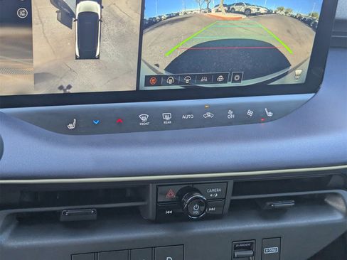 New 2026 Nissan Leaf SV+ image 17