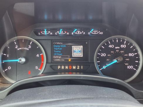 Used 2019 Ford F250 XLT w/ XLT Premium Package AWD/4WD image 26