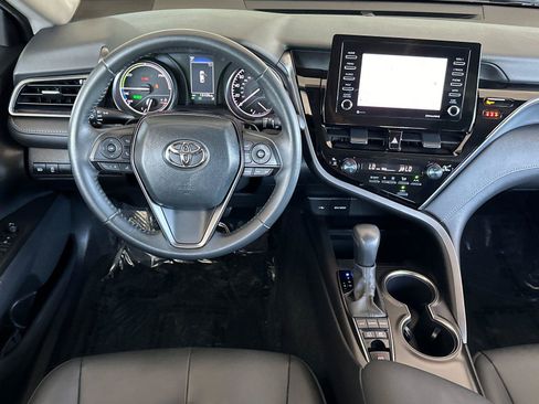 Used 2024 Toyota Camry SE FWD image 13