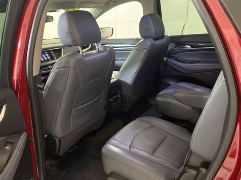 Used 2019 Buick Enclave Essence FWD image 23