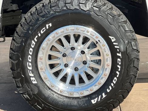 Used 2025 Toyota Tacoma SR5 image 32