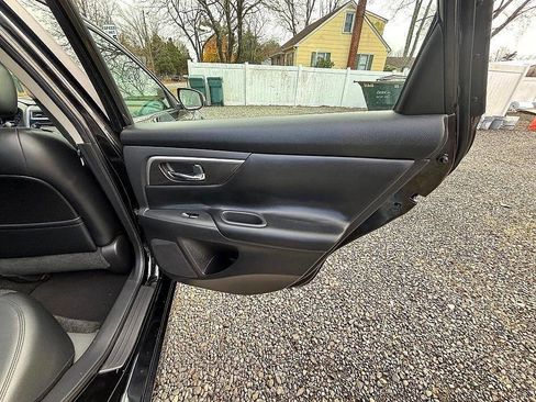 Used 2014 Nissan Altima 3.5 SL w/ Technology Package image 17