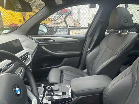 Used 2022 BMW X3 xDrive30i w/ Convenience Package w/ZPA AWD/4WD image 4