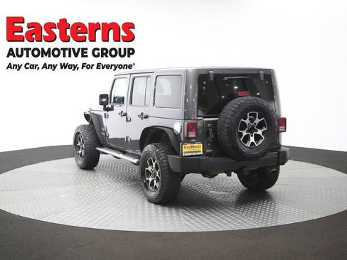 Used 2017 Jeep Wrangler Unlimited Sahara w/ Dual Top Group AWD/4WD image 65