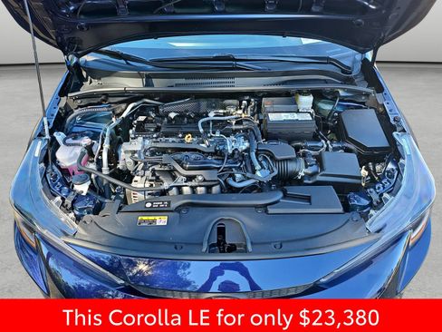 Used 2025 Toyota Corolla LE FWD image 38