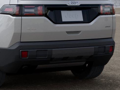 New 2026 Jeep Cherokee Overland image 13