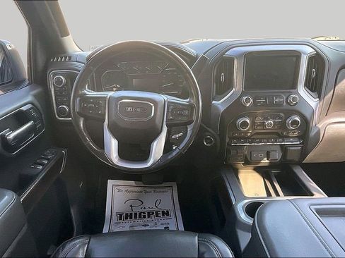 Used 2019 GMC Sierra 1500 SLT w/ SLT Premium Plus Package AWD/4WD image 5