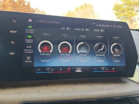 Certified 2023 BMW X1 xDrive28i w/ Premium Package image 23