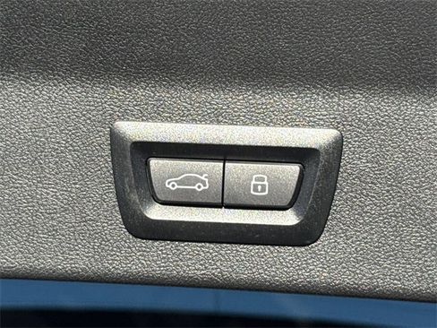Used 2024 BMW X3 xDrive30i w/ Convenience Package image 14