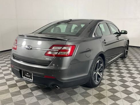 Used 2015 Ford Taurus Limited w/ Equipment Group 301A AWD/4WD image 6