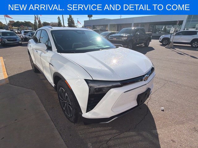Used 2024 Chevrolet Blazer EV LT AWD/4WD image 5