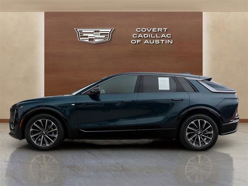 Certified 2024 Cadillac Lyriq Sport image 2