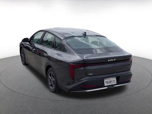 Used 2025 Kia K4 FWD image 11