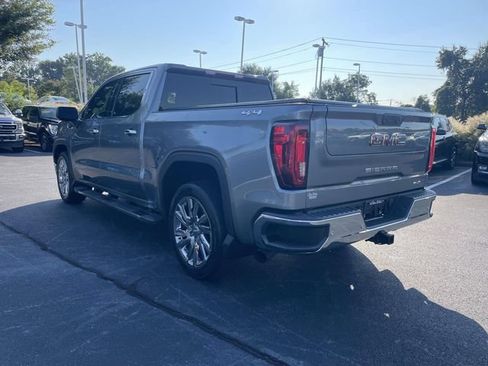 Used 2019 GMC Sierra 1500 SLT w/ SLT Premium Plus Package AWD/4WD image 5