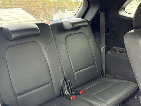 Used 2017 Hyundai Santa Fe Limited w/ Cargo Package image 15