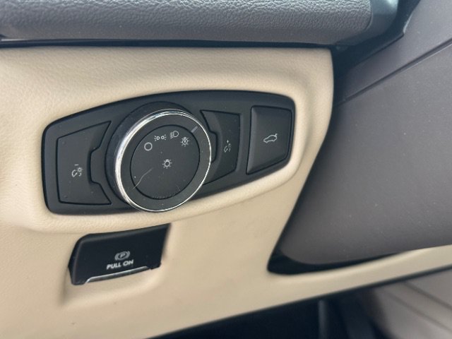 Used 2019 Lincoln MKZ Premiere FWD image 26
