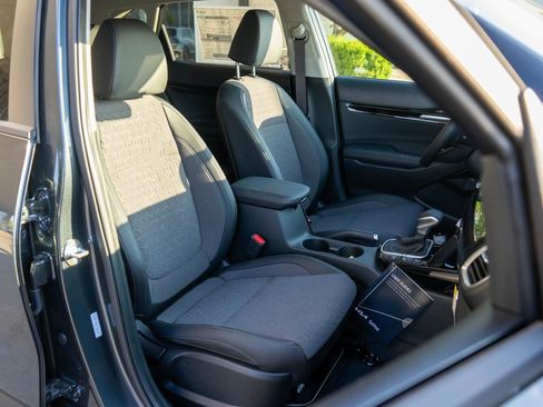 New 2026 Kia Seltos S image 9