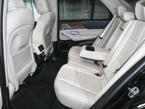 Used 2024 Mercedes-Benz GLE 350 4MATIC image 56