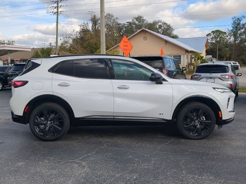 New 2025 Buick Envision Sport Touring image 3
