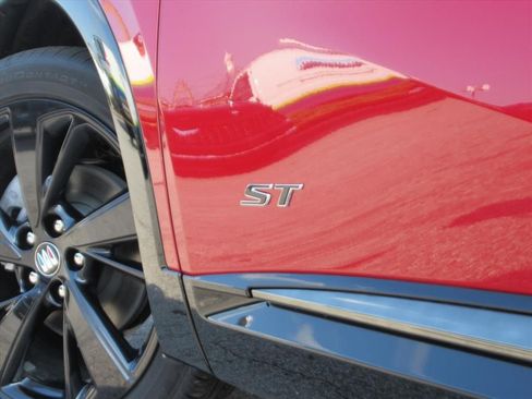 New 2026 Buick Envision Sport Touring image 8