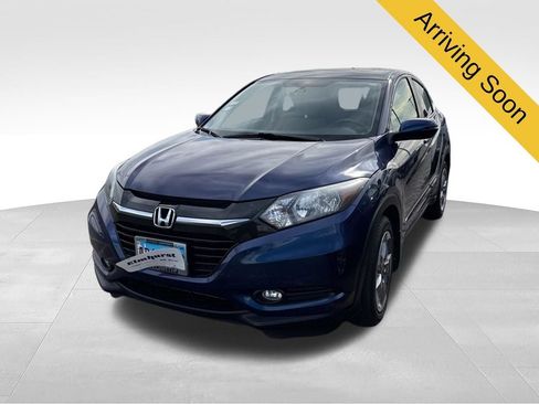 Used 2017 Honda HR-V EX image 1