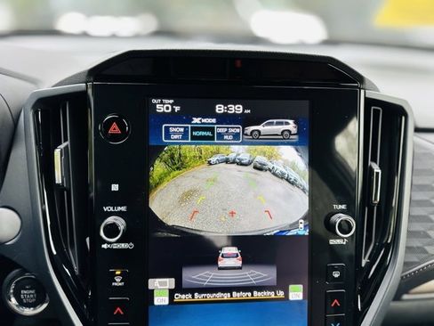 Used 2025 Subaru Forester Touring image 11