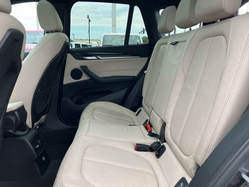 Used 2017 BMW X1 xDrive28i AWD/4WD image 30
