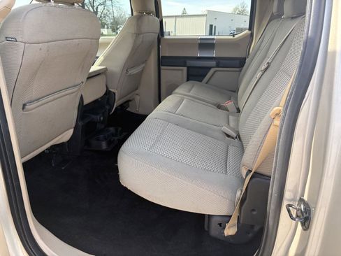 Used 2017 Ford F150 XLT w/ Equipment Group 302A Luxury AWD/4WD image 13